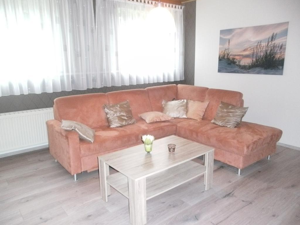 Pension Waldfrieden Maring-Noviand Room photo