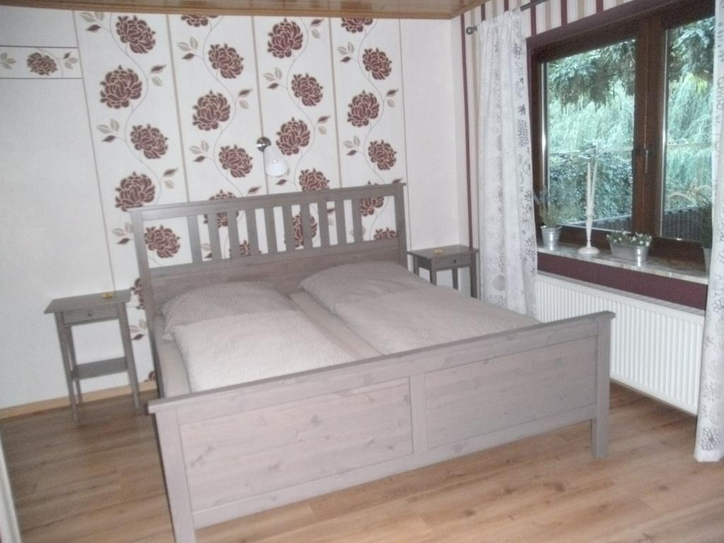 Pension Waldfrieden Maring-Noviand Room photo