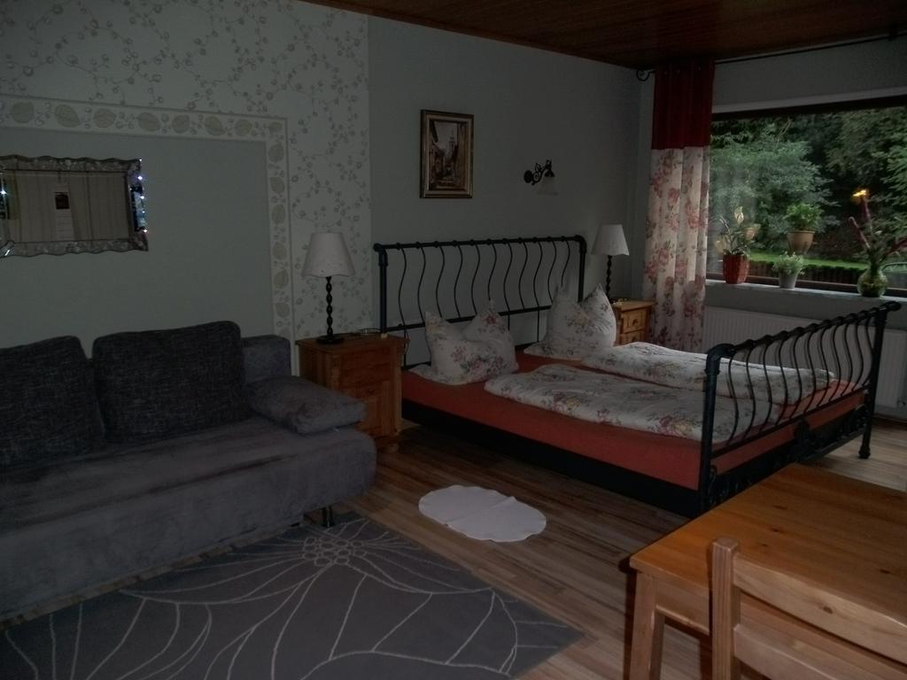 Pension Waldfrieden Maring-Noviand Room photo